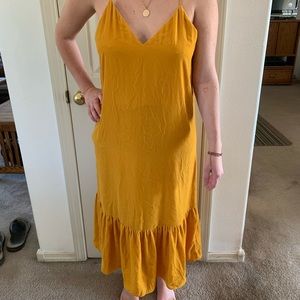 Yellow long dress